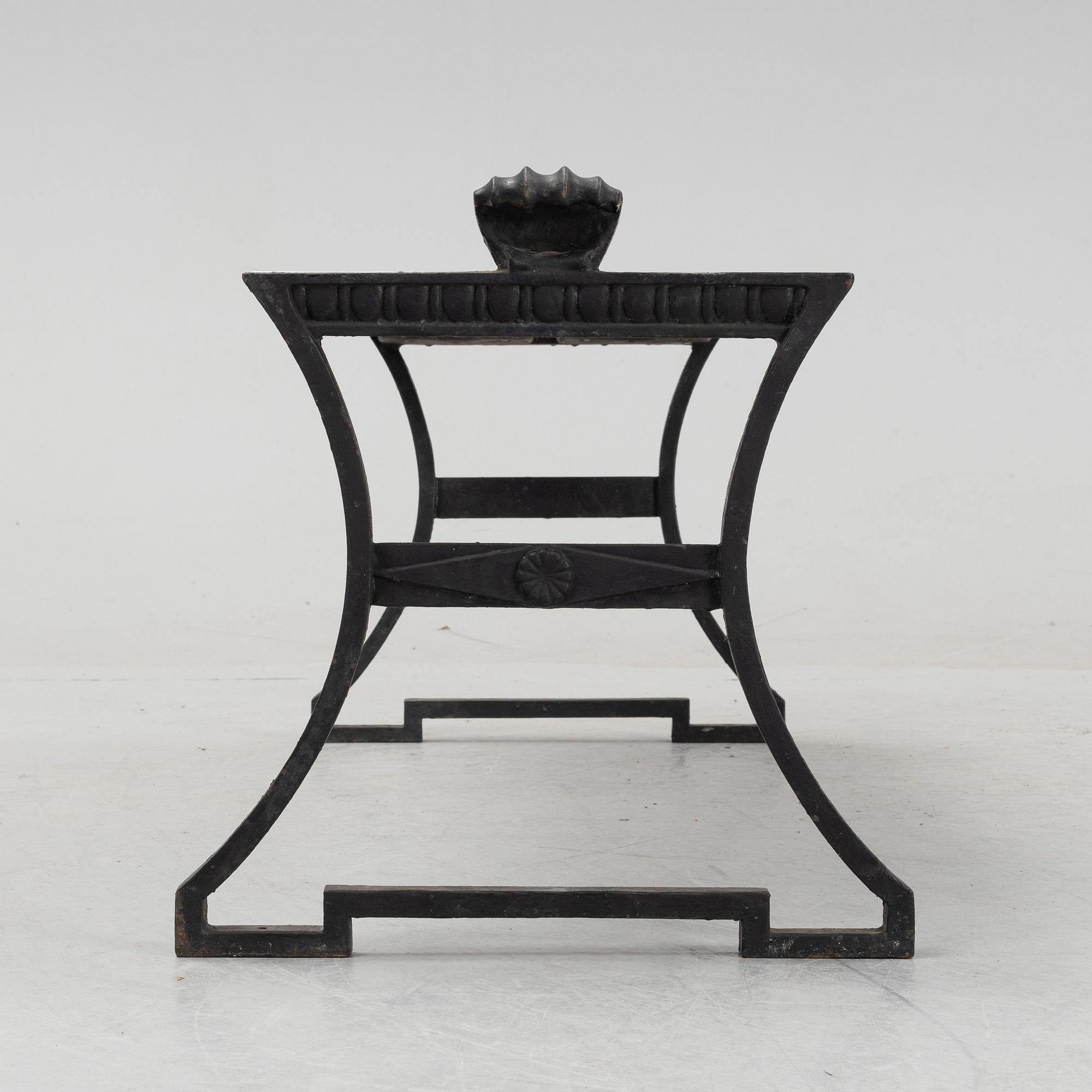 Folke Bensow, a 'Trädgårdsmöbel no 2' cast iron bench, Näfveqvarns bruk.