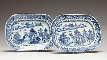FAT, 2 st, porslin. Kina, 17/1800-tal.