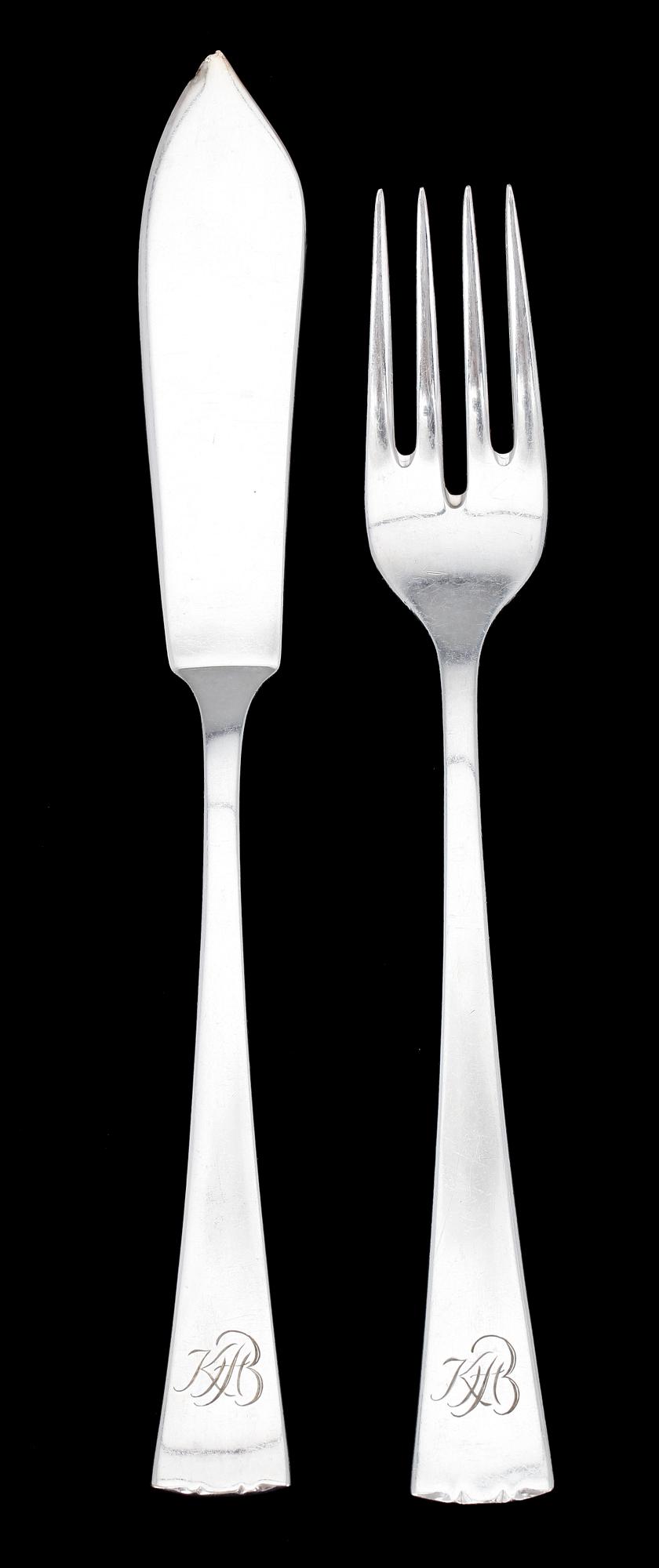 FISKBESTICK, 28 delar, nysilver, CG Hallberg resp GAB, Stockholm, 1900-talets första hälft.