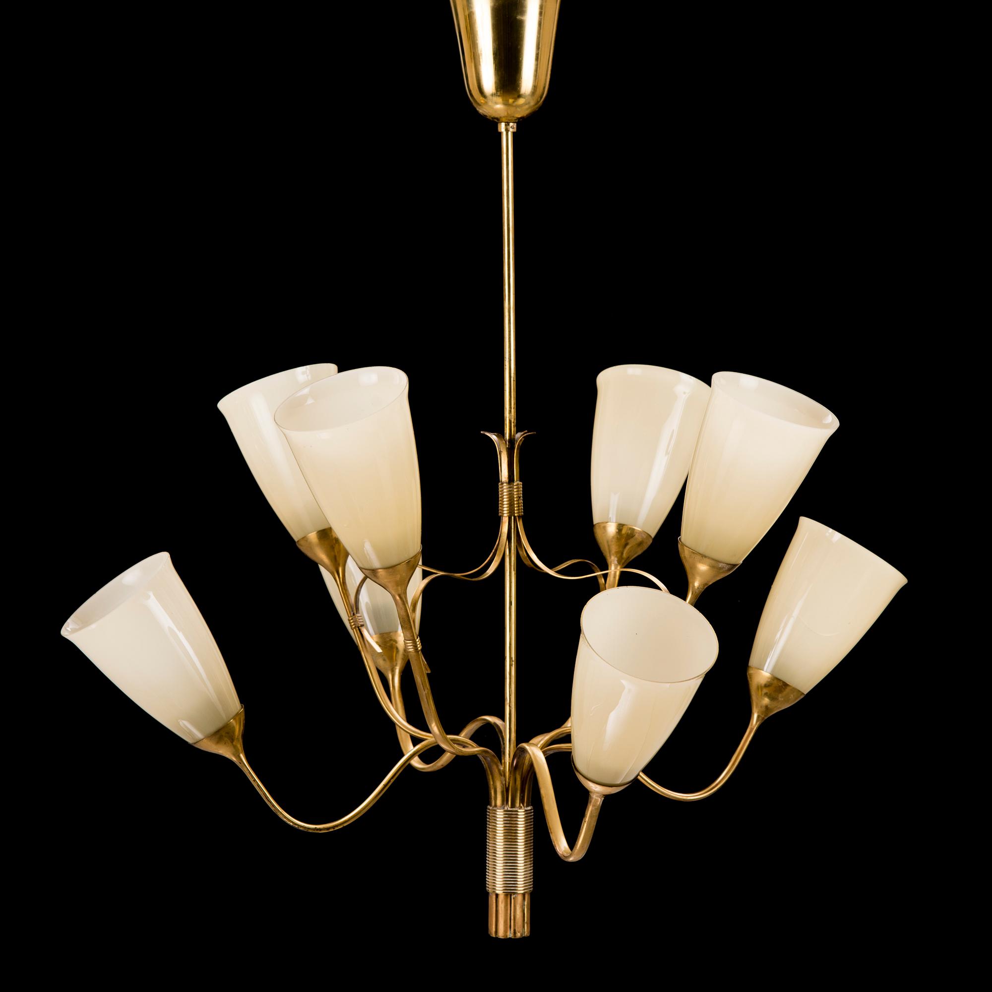 Paavo Tynell, A mid-20th century pendant lamp model 9007/8 for Idman, Finland.