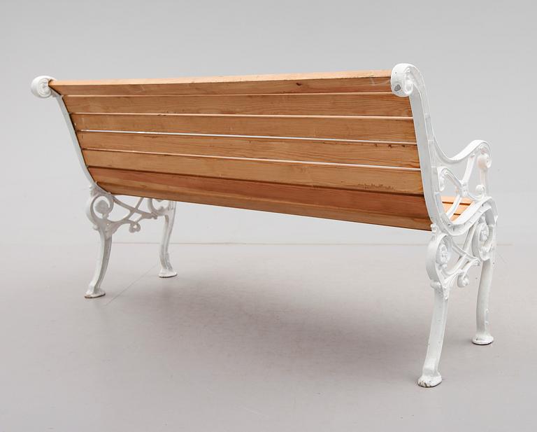 TRÄDGÅRDSSOFFA, 1900-talets andra hälft.