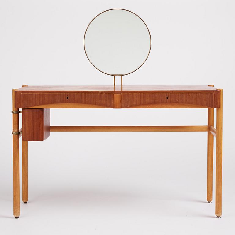Bertil Fridhagen, a dressing table, model "3-127, from the Ligrett series", Svenska Möbelfabriken Bodafors, 1950s.