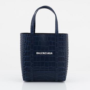 Balenciaga, "Everyday Tote".