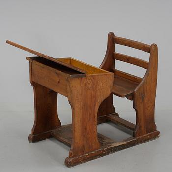 SKOLBÄNK, sent 1800-tal.