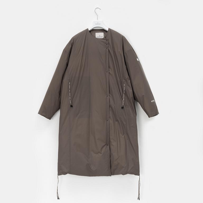 Moncler, dunkappa, "Muveranis Giubbotto" storlek 1.
