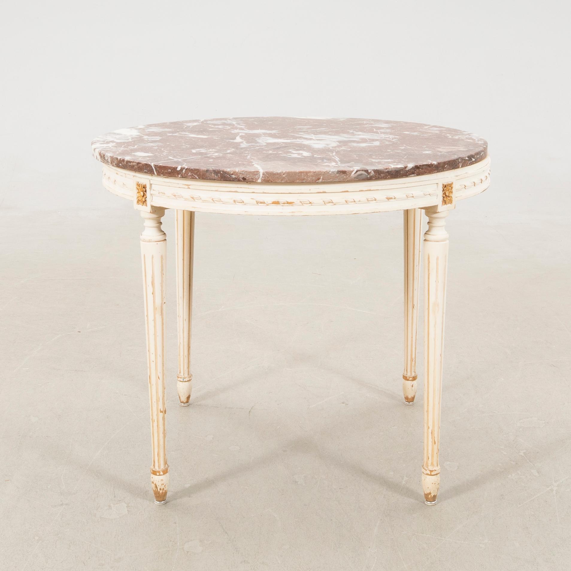 Sofa group in the Gustavian style, mid/second half of the 20th century.