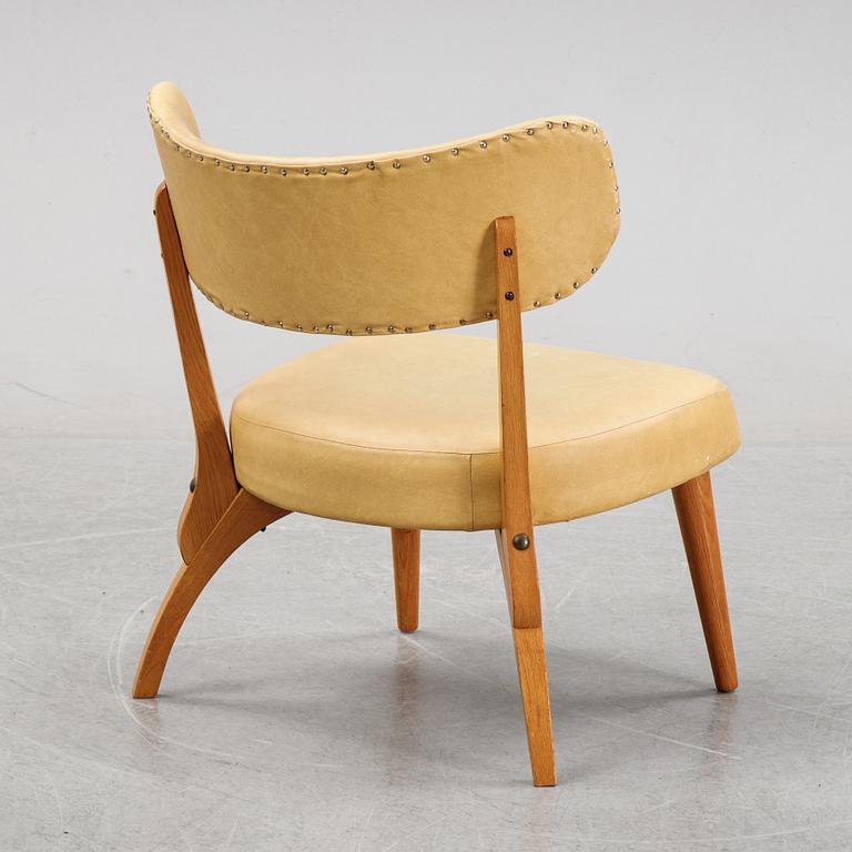 A mid 20th century easychair.