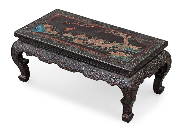 A lacquered 'Low table', late Qing dynasty (1644-1912).