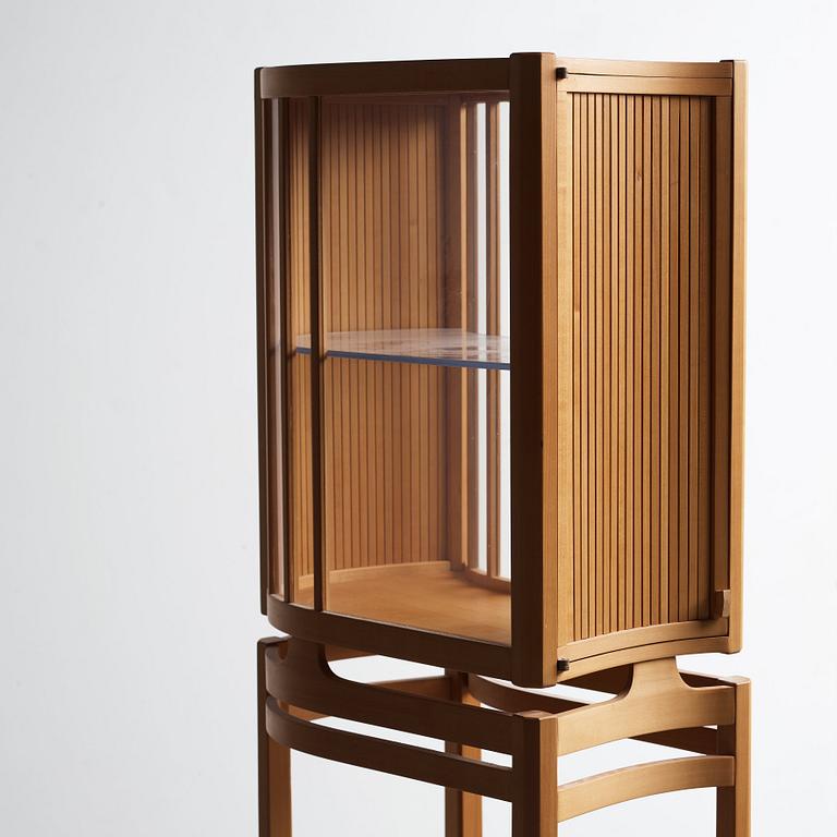 James Krenov, in the manner of, a wooden showcase cabinet, Sweden mid 20th century.