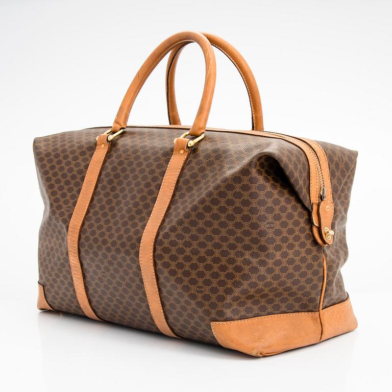 Céline, a weekendbag.