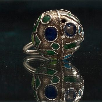 HÄNGE/ÄGG, silver och emalj, Ryssland sekelskiftet 1800/1900-tal.