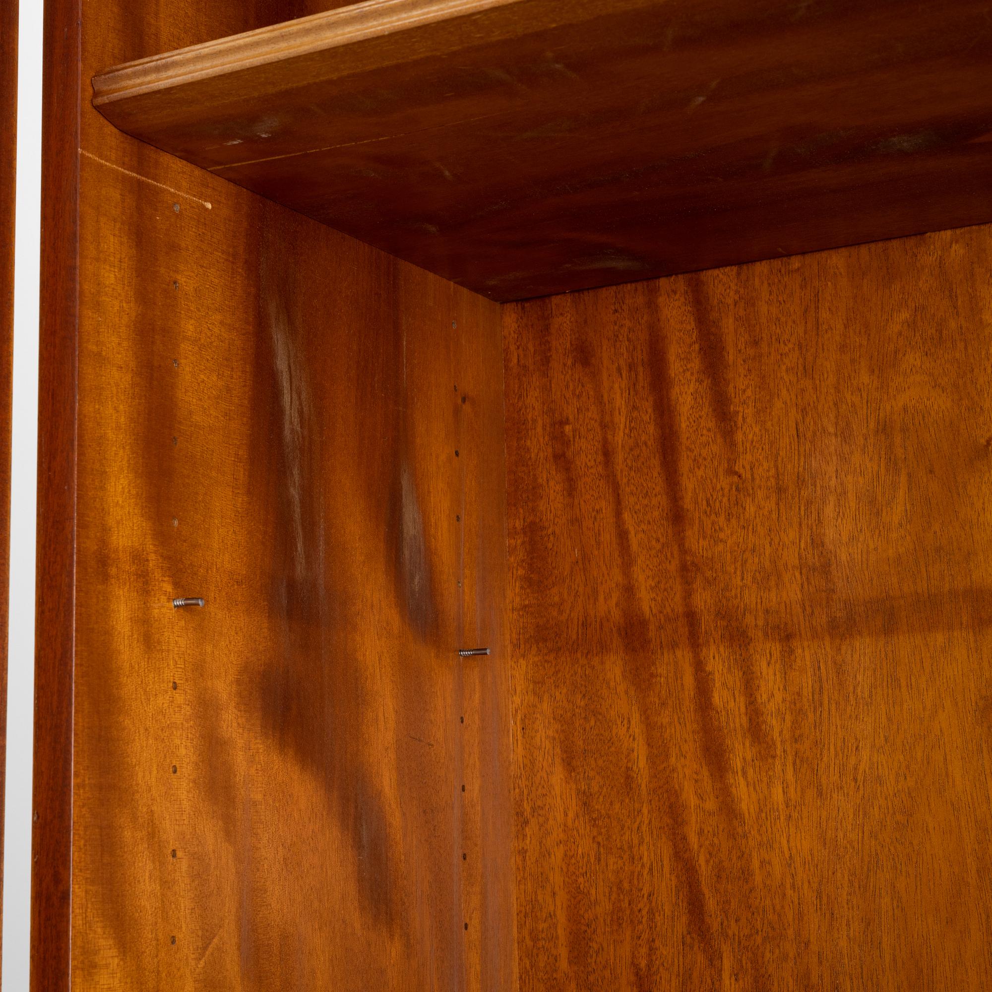 A mahogany veneered Swedish Modern display cabinet, 1940's/50's.