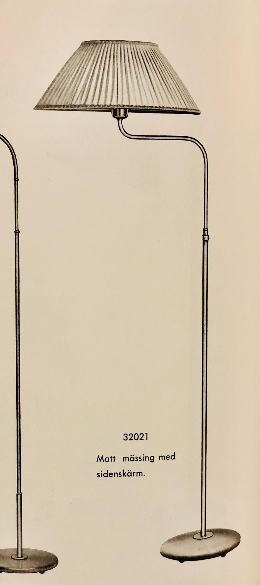 Bertil Brisborg, golvlampa, modell "32021", Nordiska Kompaniet 1940-50-tal.