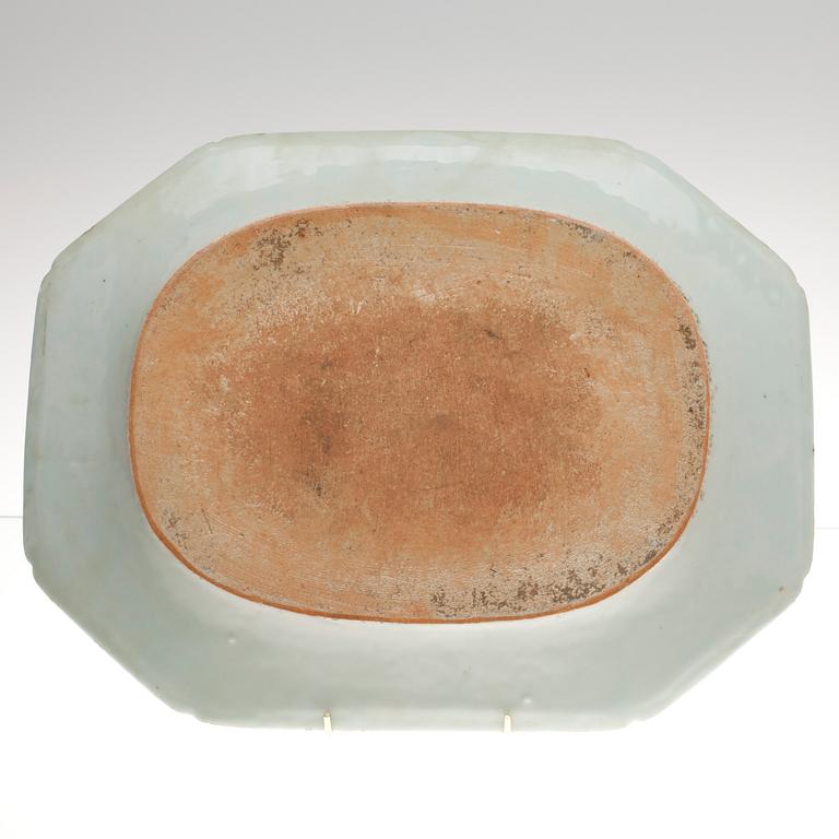 STEKFAT, porslin, Kina 1700-tal.