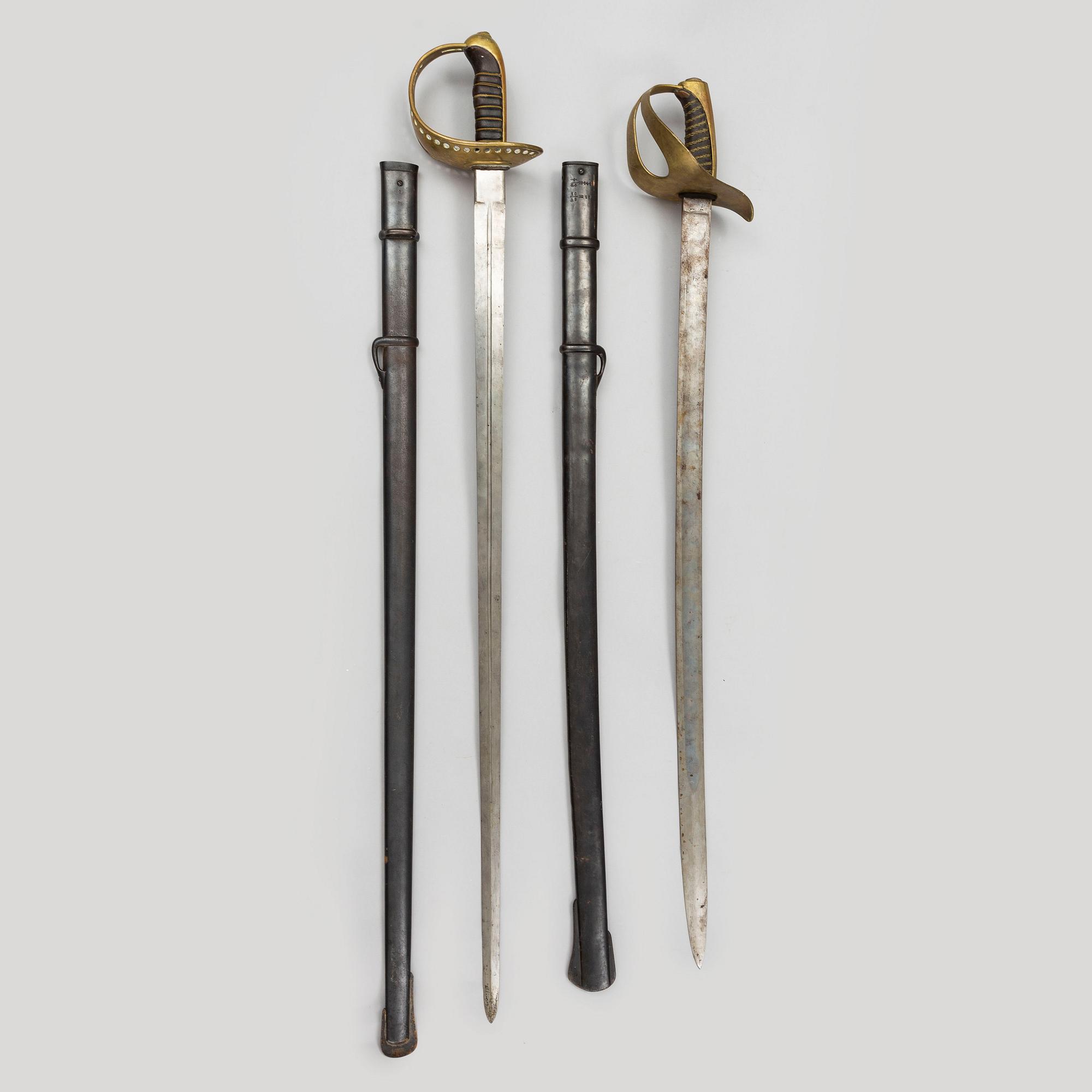 SABEL, m/1893, och SABEL, m/1854 för kavalleriet.