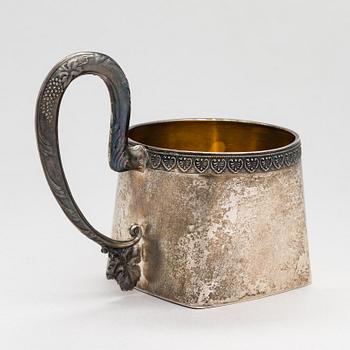 A parcel-gilt silver tea-glass holder, mark possibly of Vasily Andreyev, Moscow 1908-17.