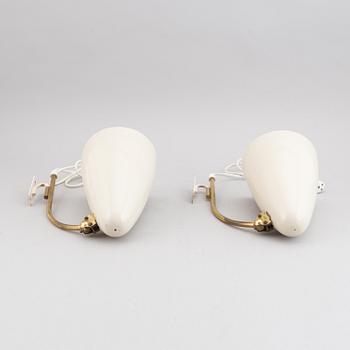 A pair of wall lights, model AH 43, produced by Itsu, 1950-60s.