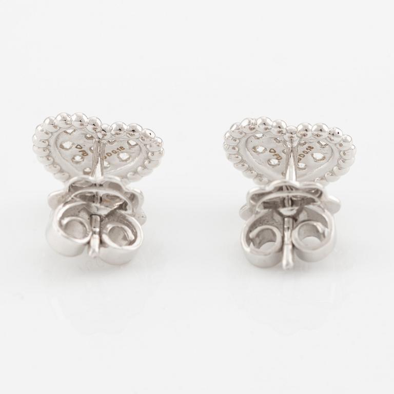 Earrings 18K white gold with brilliant-cut diamonds.