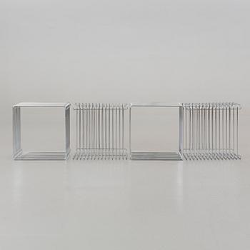 A SET OF 4 VERNER PANTON "WIRE CUBES".