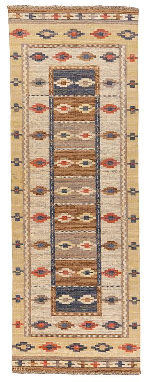 Märta Måås-Fjetterström, a carpet, "Ljusa mattan", flat weave, ca 294,5 x 102-104 cm, signed MMF.