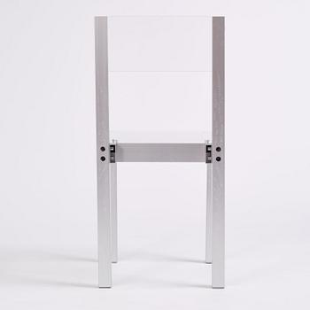 Fredrik Paulsen, a unique chair, "Chair One, Heroes", JOY, 2024.