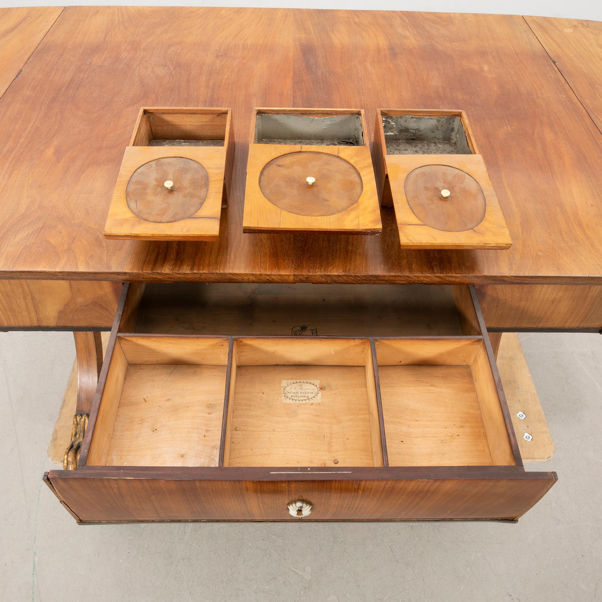 Drop-leaf table signed JA Åkerman's furniture factory Gothenburg Empire period 1810-20s.