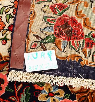 Matta, Sarough, ca. 317 x 216 cm.