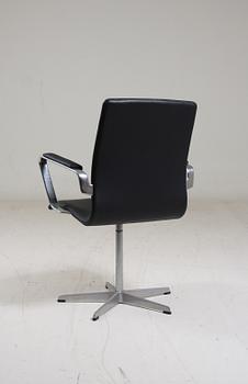 KARMSTOL, "Oxford" låg, Arne Jacobsen, Fritz Hansen.