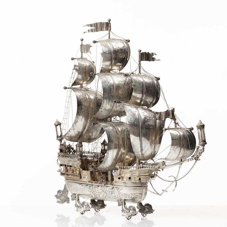 Fartyg, s.k. Nef, silver, sannolikt Tyskland omkring år 1900.