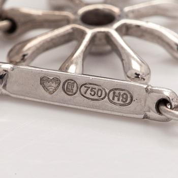 Kalevala Koru, armband, "Polaris", 18K vitguld och briljantslipade diamanter, Kirsti Doukas, 2009.