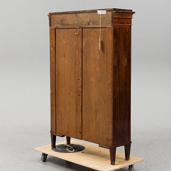 A mahogany vennered cabinet, circa 1900.