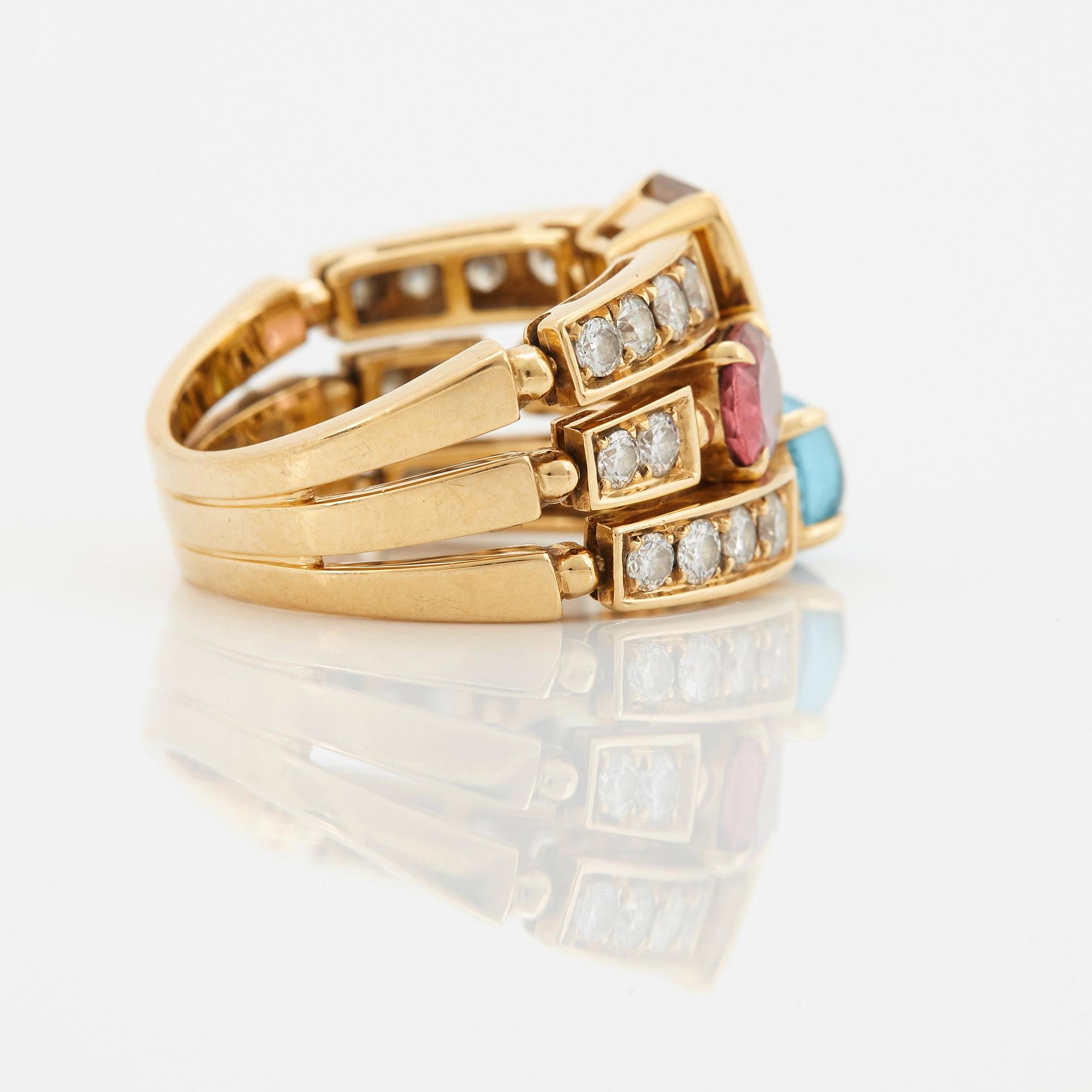 Bulgari ring "Allegra" med runda briljantslipade diamanter.