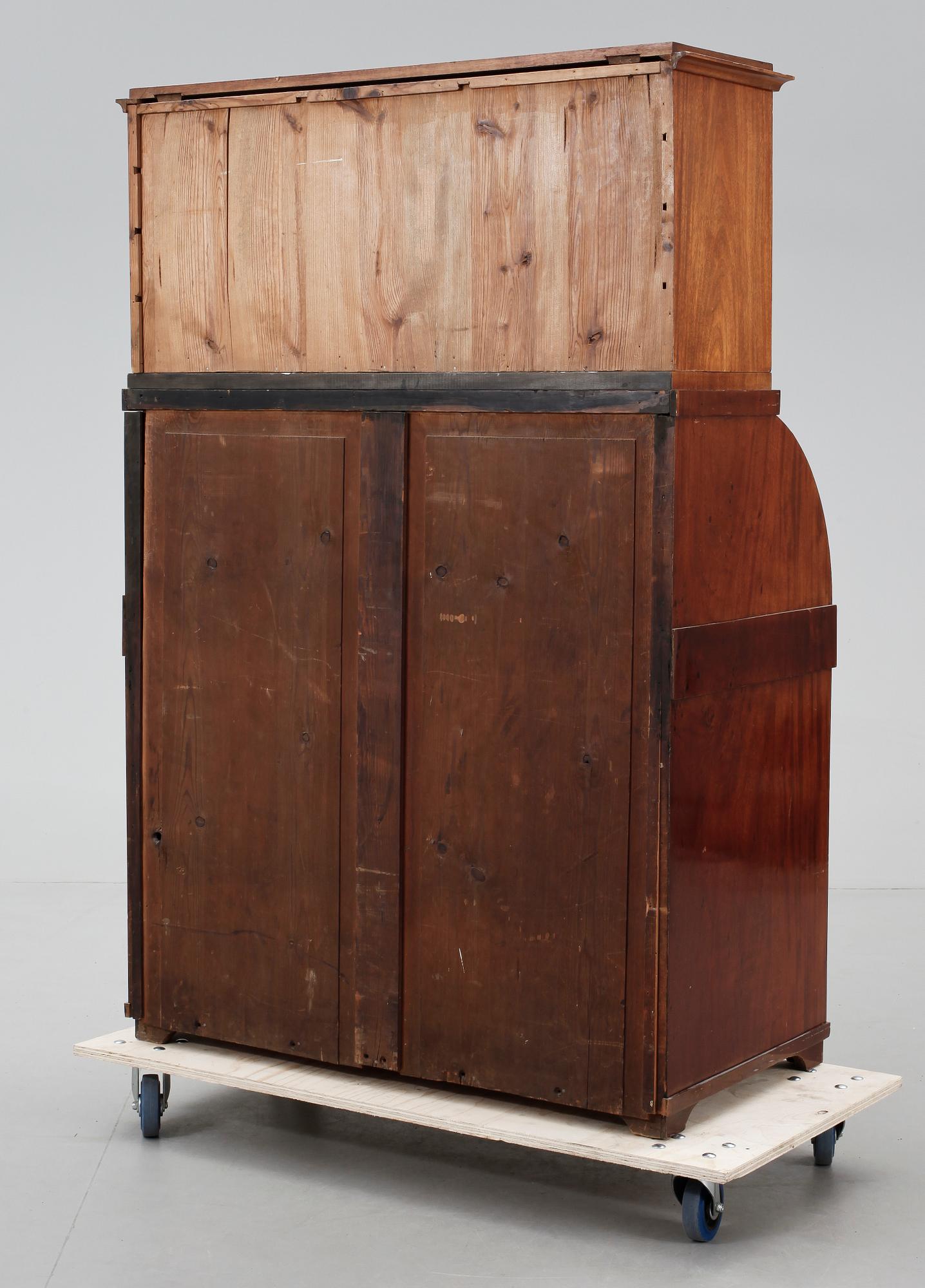 SKRIVBYRÅ. Empire, 1800-talets mitt.