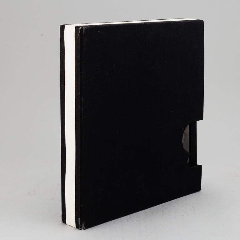 Eva Klasson, photo book,  'Le troisième angle' 1976.