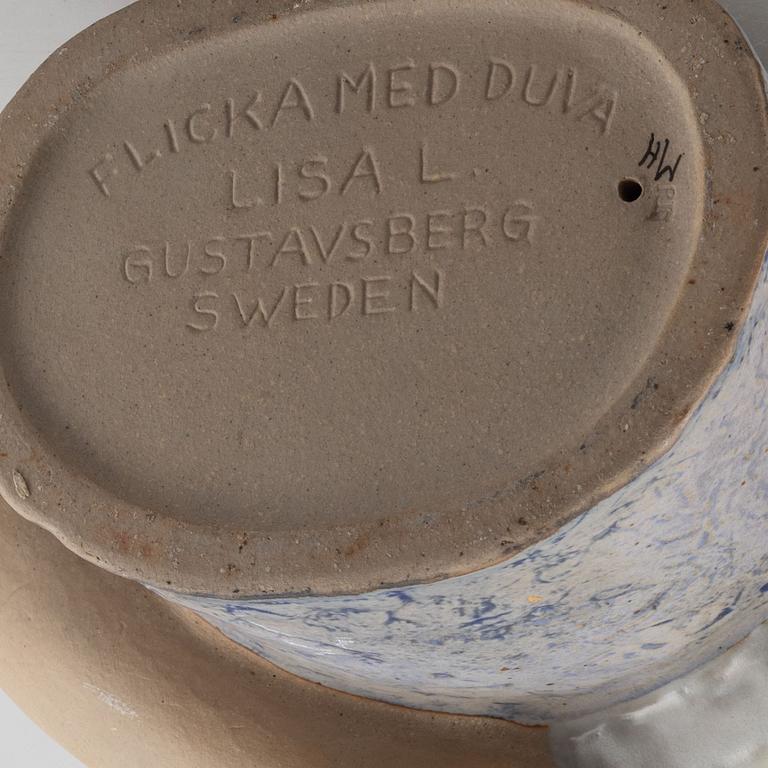 Lisa Larson, skulptur, stengods, "Flicka med duva", Gustavsberg.