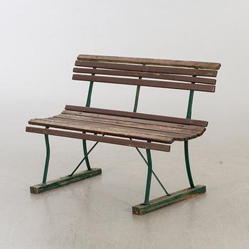 PARKBÄNK, 1900-talets första hälft.