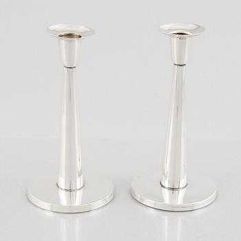 Rey Urban, a pair of candlesticks, sterling silver, Stockholm 1958.