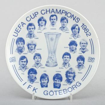 SAMLARTALLRIK, "UEFA CUP CHAMPIONS 1982 IFK GÖTEBORG ", Seri Productions APS, Danmark.
