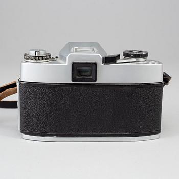 LEICAFLEX SL, with 4 lenses.
