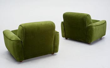 FÅTÖLJER, ett par, 1960-tal.