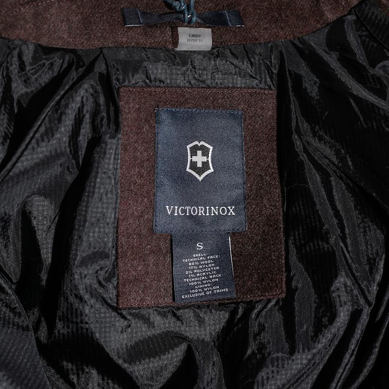 JACKA, Victorinox, storlek S.