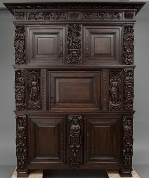 SKÅP, renässansstil, Mellaneuropa 1900-tal.