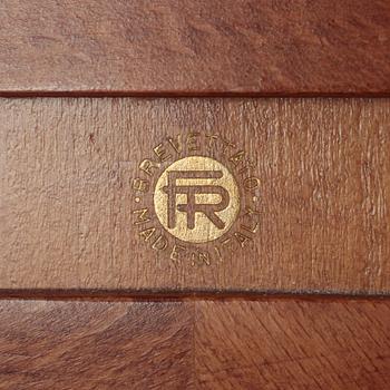 HERRBETJÄNT, Italien, 1900-talets mitt.