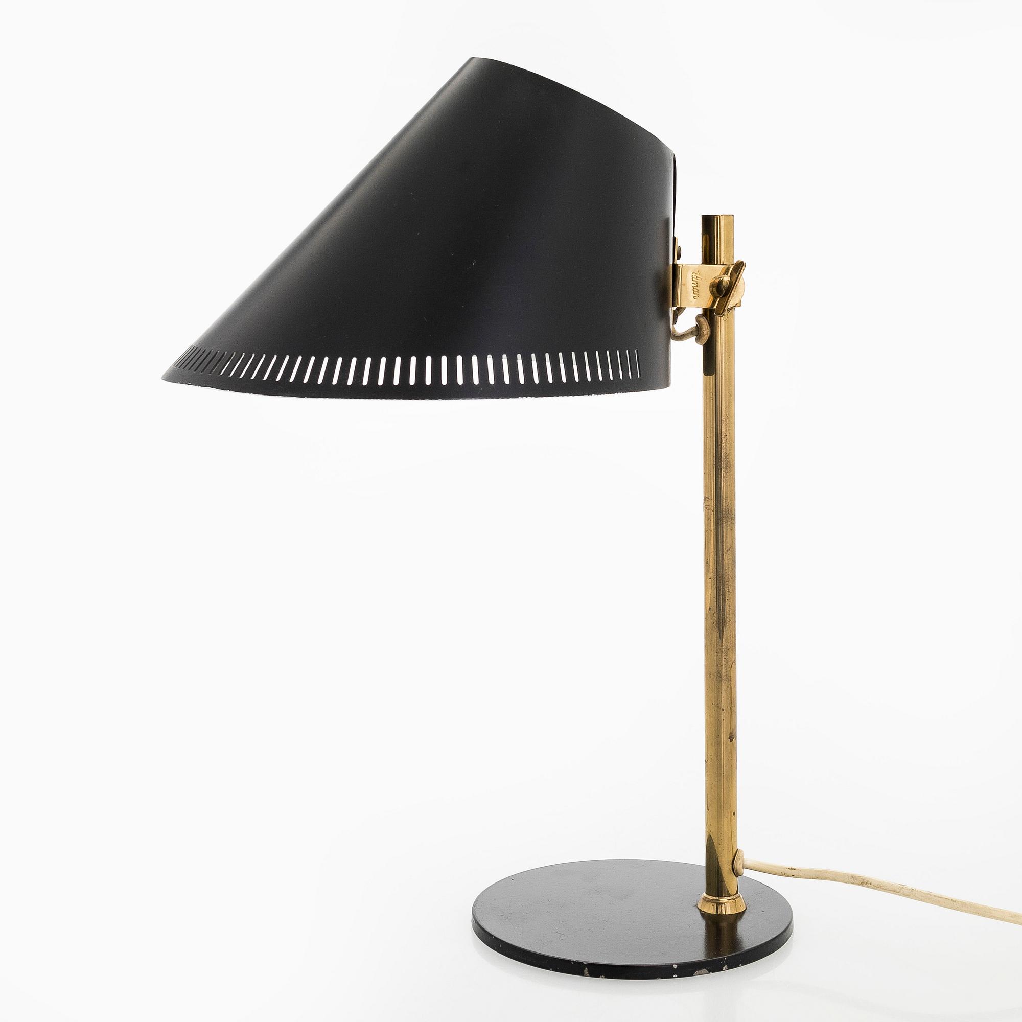 Paavo Tynell, pöytävalaisin, malli 9227, 1960-luku.