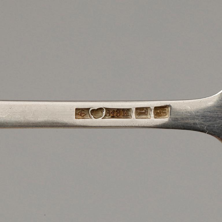 PARTI SILVER, 44 delar. Totalvikt ca 1270g.