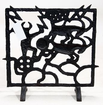 GNISTSKYDD, gjutjärn, Olle Hermansson, Husqvarna, 1960-tal.