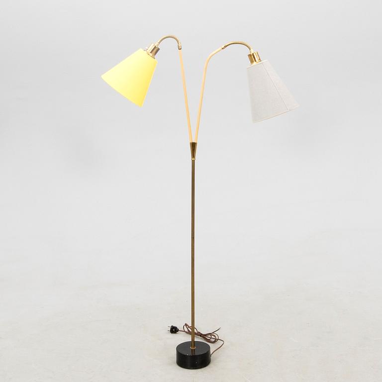 Floor Lamp "Deji 22" Italy Mid-20th Century.