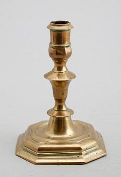 LJUSSTAKE, mässing, barock, 1700-tal.
