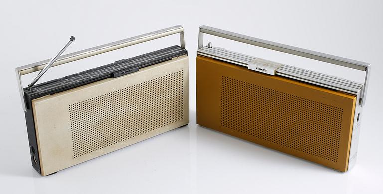 Five radios called Beolit 600/707 by Bang &Olufsen from Denmark from the second part of the 20th century.
