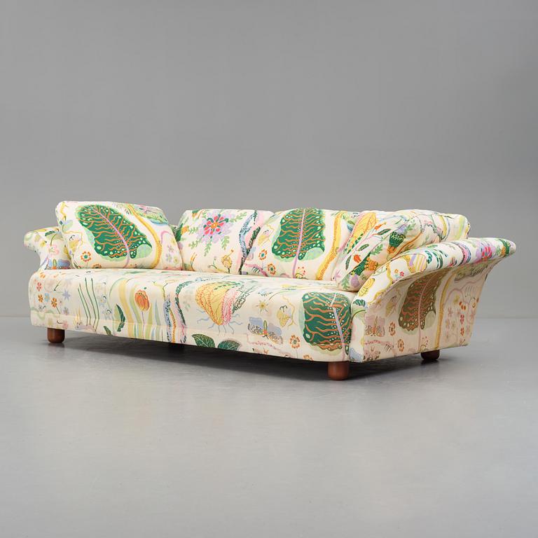 JOSEF FRANK, "Liljevalchssoffan", Firma Svenskt Tenn.